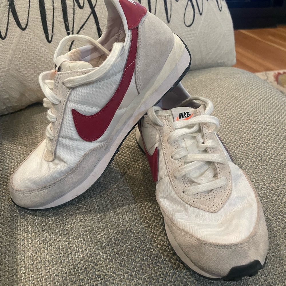 ❌SOLD❌ Waffle One Trainer Maroon Crimson Red